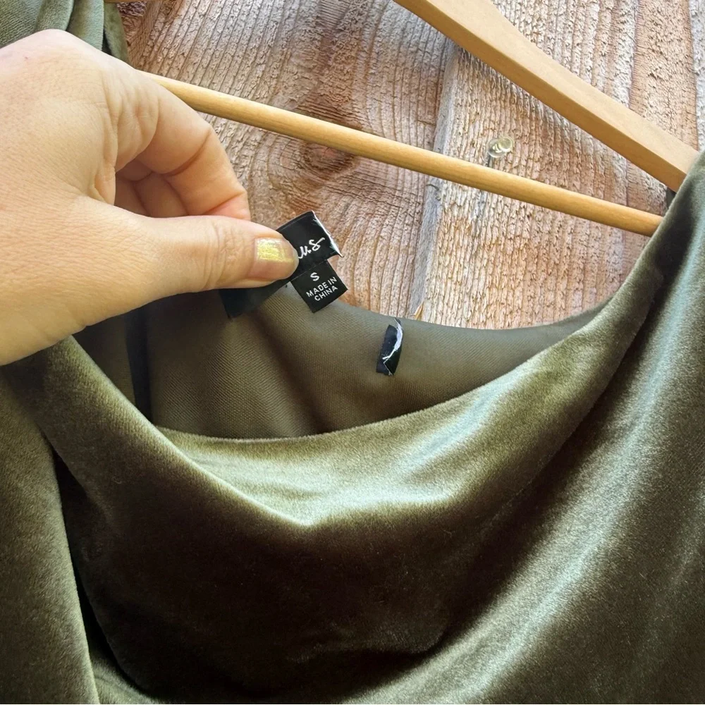 Olive Green Velvet Asymmetrical Cowl Maxi Dress 🌿 - Picture 7 of 9